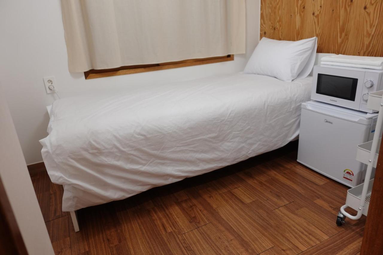 Hostel Jl In Chung-Jeong Seoul Exterior photo