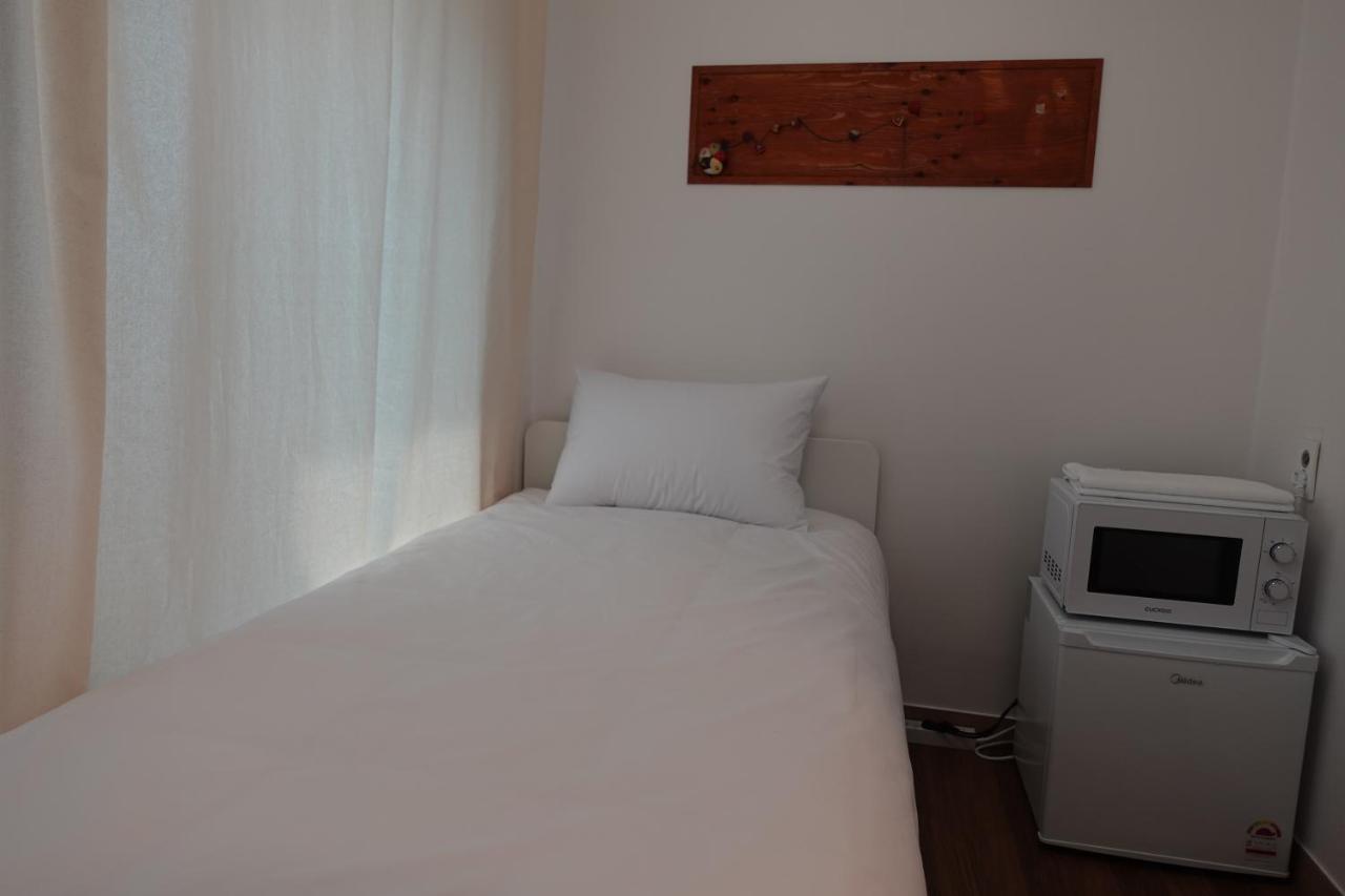 Hostel Jl In Chung-Jeong Seoul Exterior photo