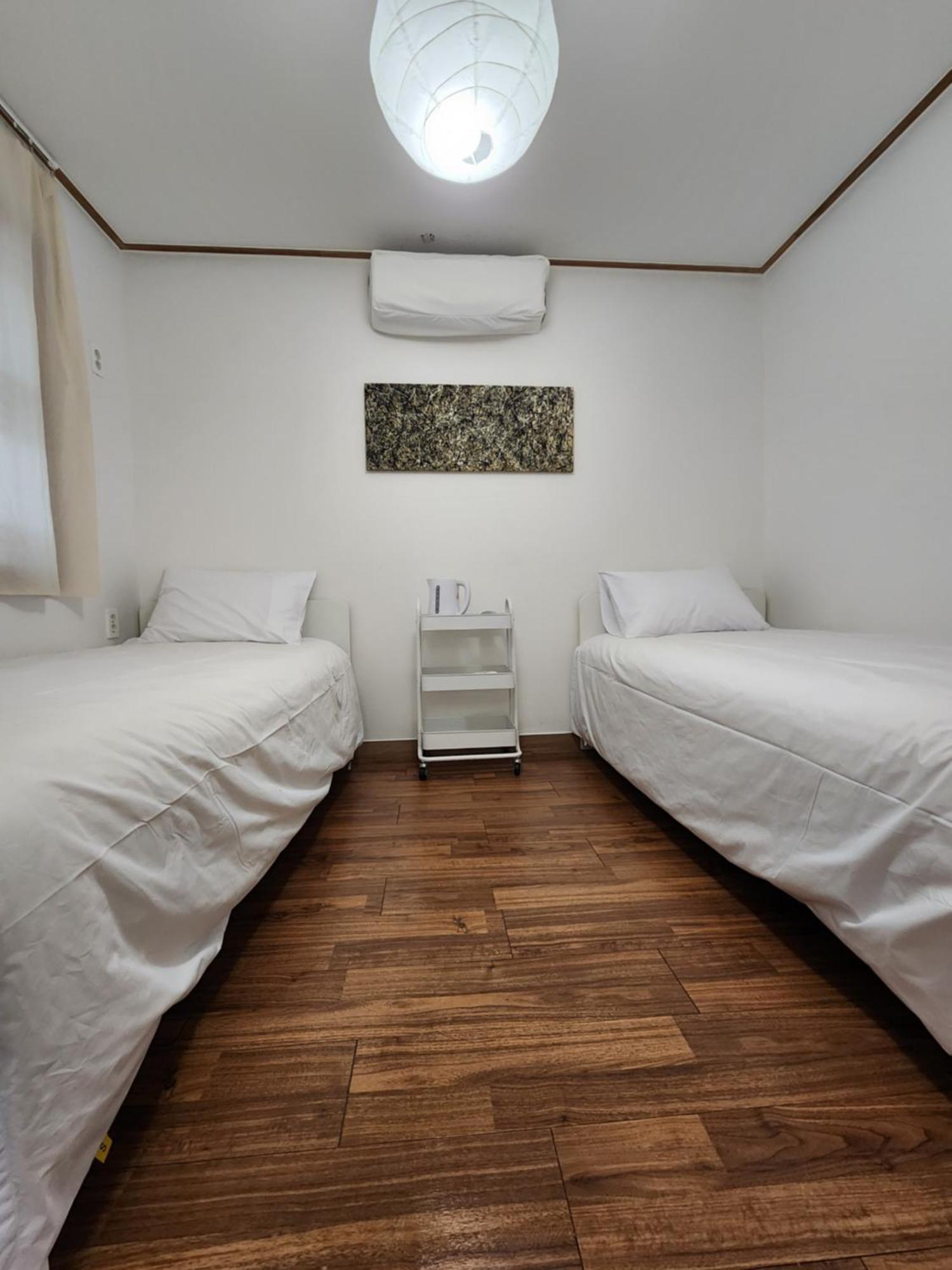Hostel Jl In Chung-Jeong Seoul Exterior photo