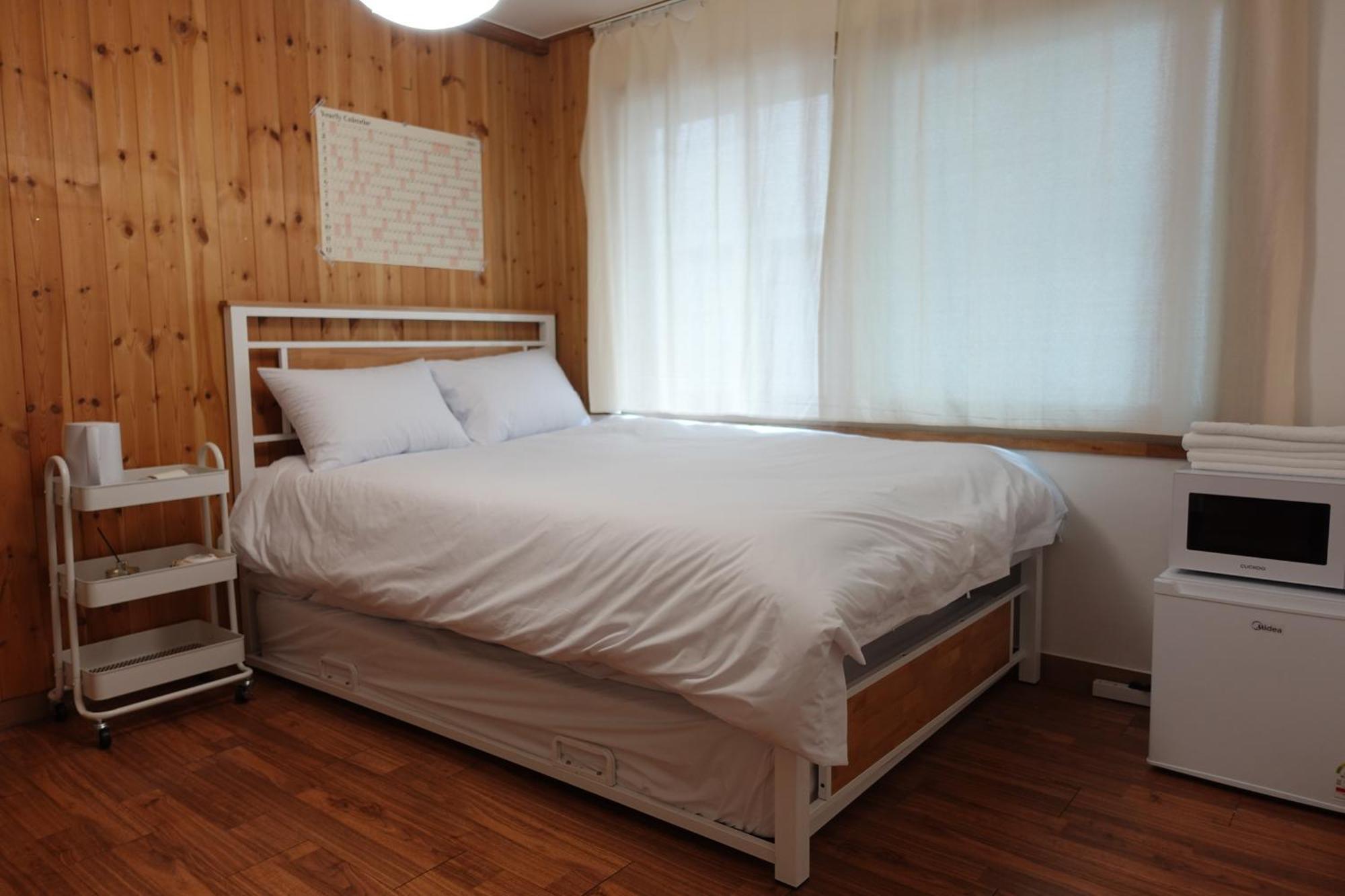 Hostel Jl In Chung-Jeong Seoul Exterior photo